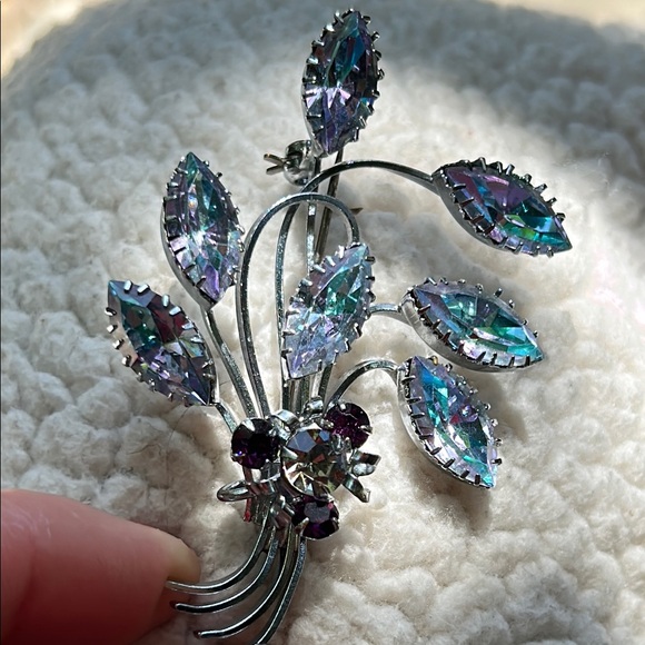 Vintage Silver and Blue Brooch - Picture 3 of 6